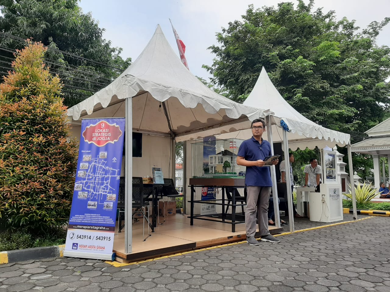 Terima Kasih Pengunjung Booth Pameran Rumah Jogja Merapi Arsita Graha di BCA KCU Yogyakarta
